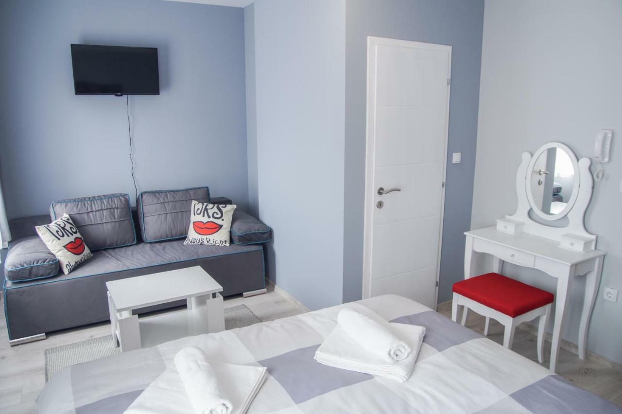 Prenociste Park Bed and Breakfast Modrica Buitenkant foto